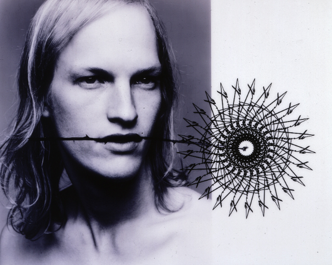 Zomer 1999 presentatie Yohji Yamamoto